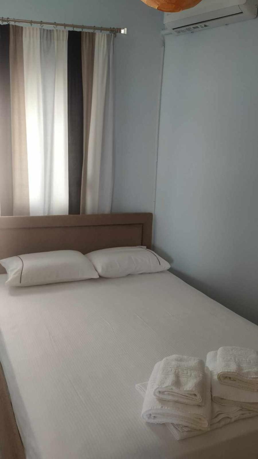 Cozy Sea Apartment Sarandë Buitenkant foto