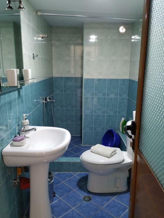 Cozy Sea Apartment Sarandë Buitenkant foto