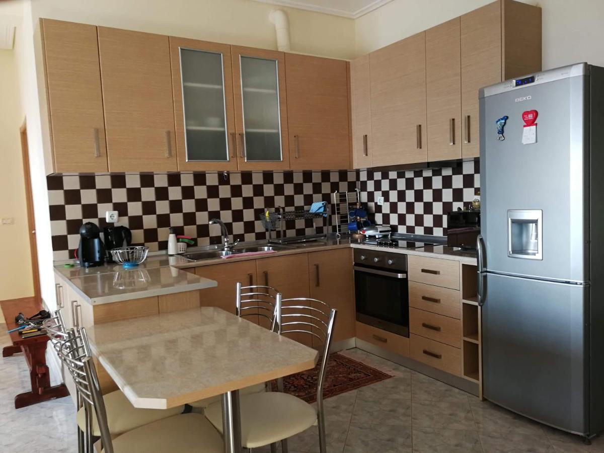 Cozy Sea Apartment Sarandë Buitenkant foto